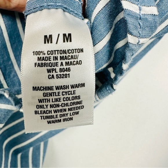 Aeropostale Shirt Men's Long Sleeve Button Up Vertical Stripe Blue & White Med - Picture 4 of 4